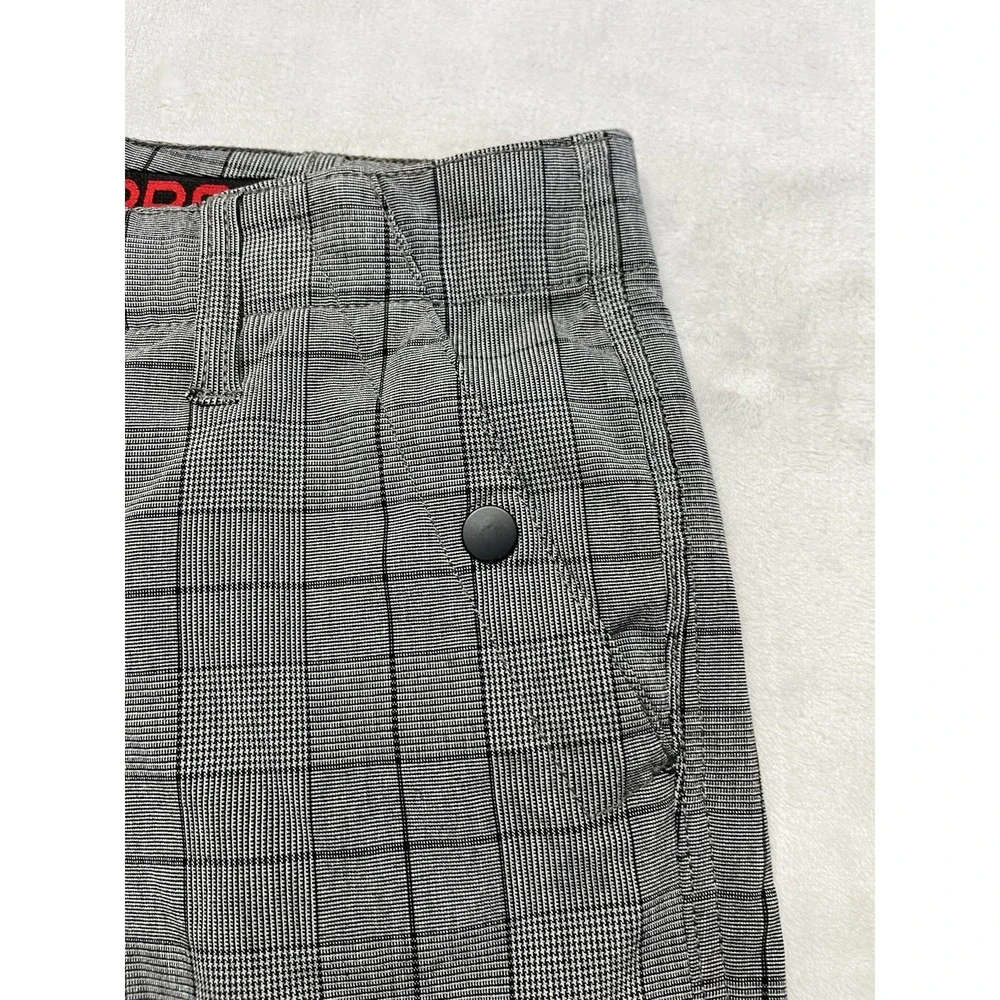 Projek Raw Act I Flex Cargo Short Men 33 Gray Plaid Stretch 12'' inseam Outdoor